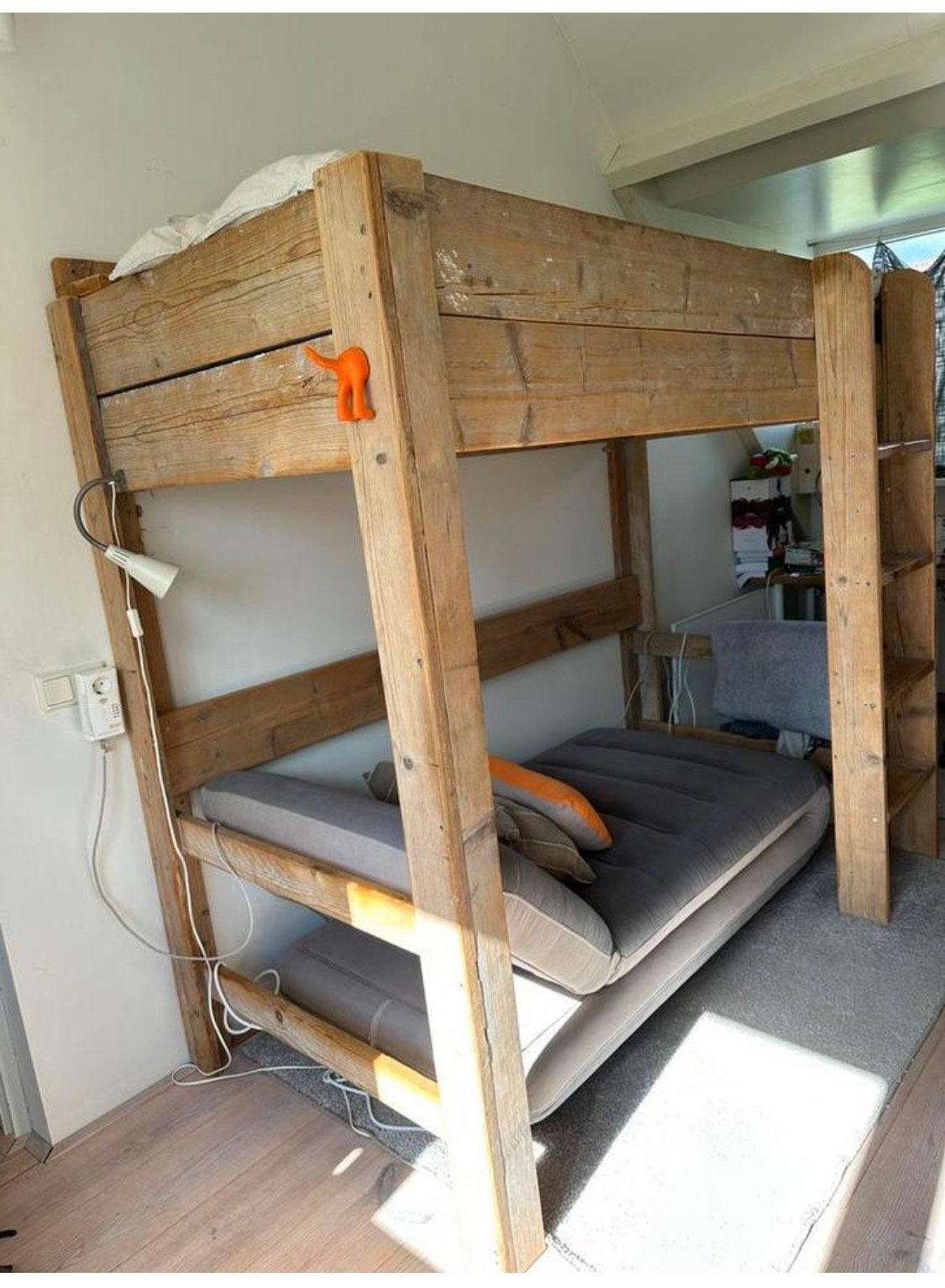 Houten hoogslaper kinderkamer incl lattenbodem en matras, Kinderen en Baby's, Ophalen, Zo goed als nieuw, Hoogslaper
