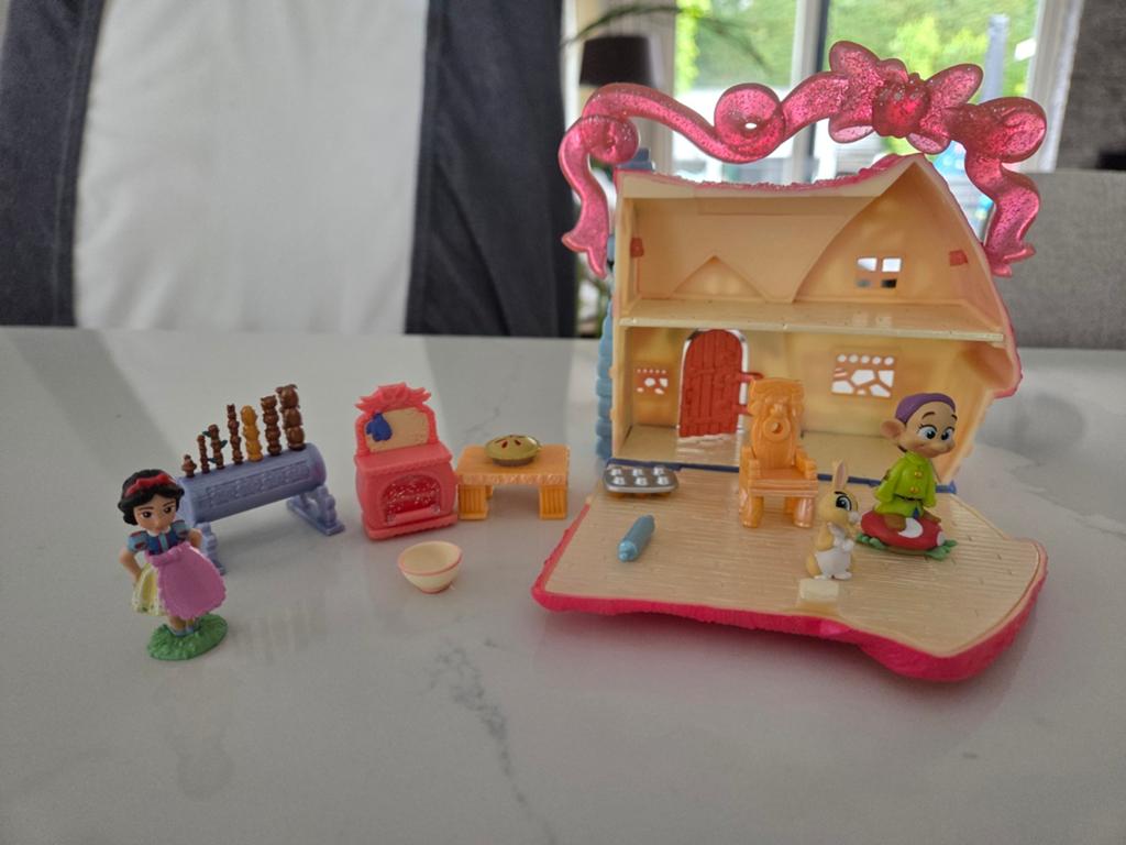 Disney Store speelhuisje snow white sneeuwwitje, Ophalen of Verzenden, Sneeuwwitje of Doornroosje, Zo goed als nieuw