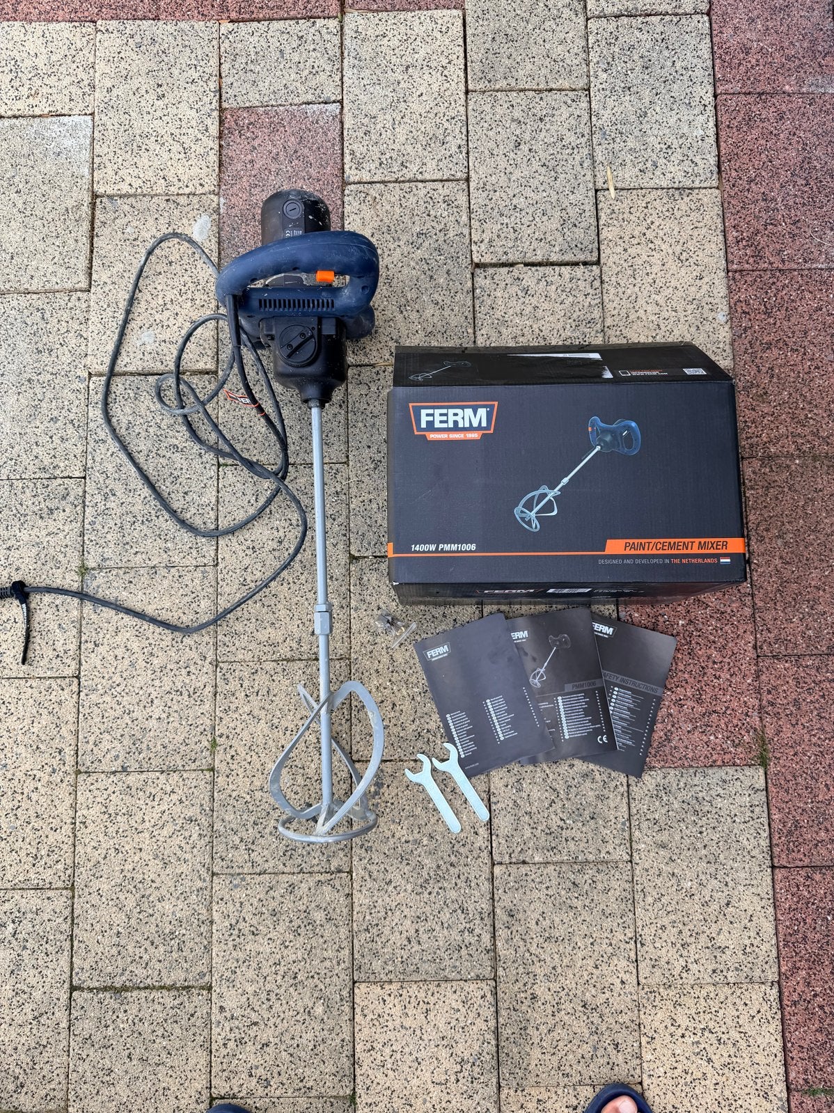 Ferm verf/cementmixer PMM1006 - Slechts 2x gebruikt!, Ophalen, Zo goed als nieuw