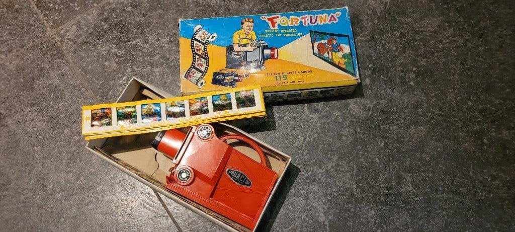 oude speelgoed projector met doos (nr10), Antiek en Kunst, Ophalen of Verzenden