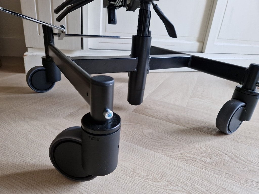 Trippelstoel NIEUW! ONGEBRUIKT! Nieuwprijs 1100 euro., Ophalen, Nieuw