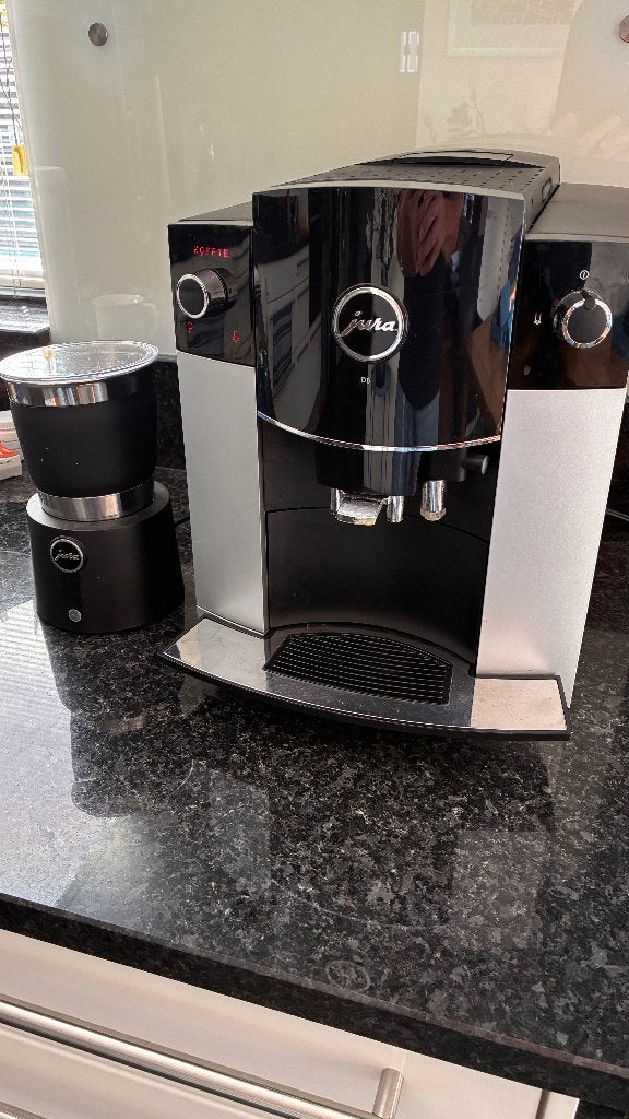 Jura D6 Koffiemachine, Ophalen, Gebruikt, 10 kopjes of meer, Koffiemachine