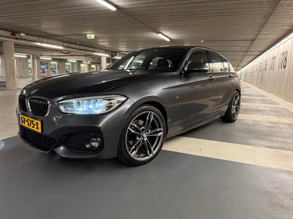 BMW 1-Serie 2.0 118D 5DR AUT 2015 Grijs, Auto's, 1995 cc, Zwart, 24 km/l, 149 pk