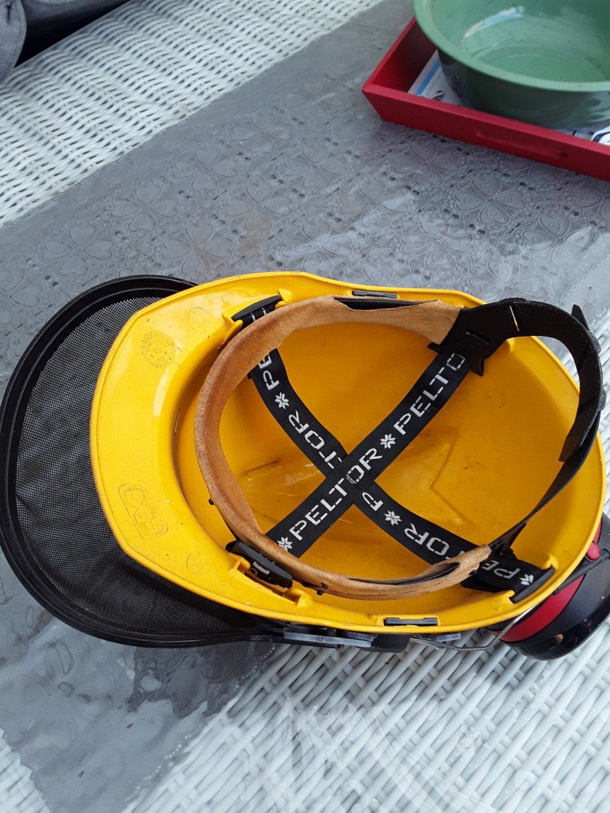 Bosmaaier helm met gehoorbescherming en masker, Ophalen of Verzenden, Gebruikt