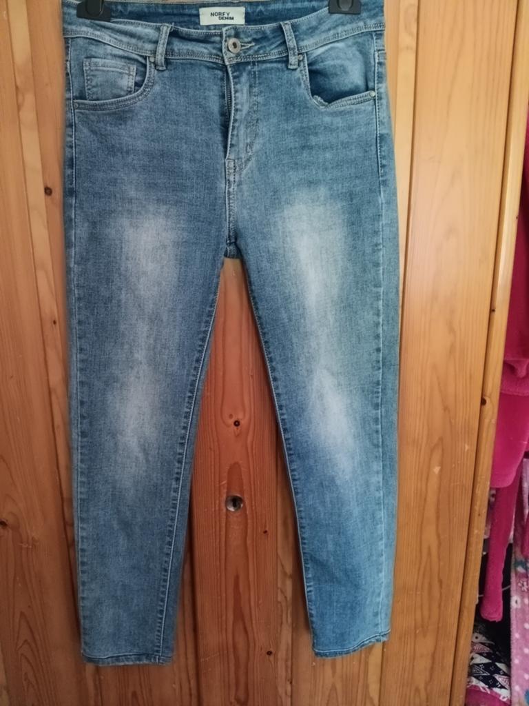 Enkellange jeans van Norfy. Maat 38, Ophalen of Verzenden, Zo goed als nieuw, Blauw, W30 - W32 (confectie 38/40)