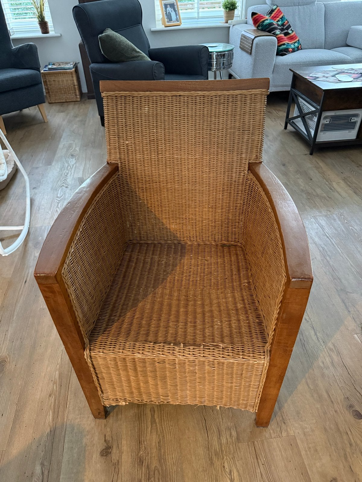 Twee rieten stoelen, Ophalen, Gebruikt, Twee, Bruin