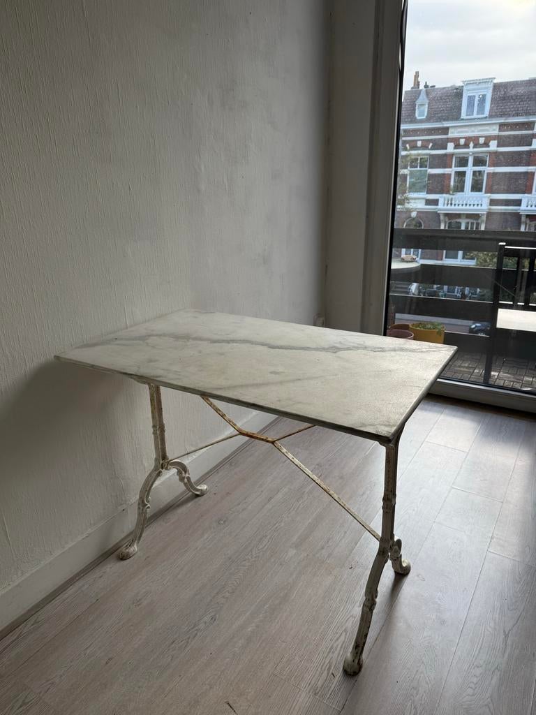 Vintage marmeren bijzettafel met smeedijzeren onderstel, Ophalen, Overige materialen, Vintage, Zo goed als nieuw