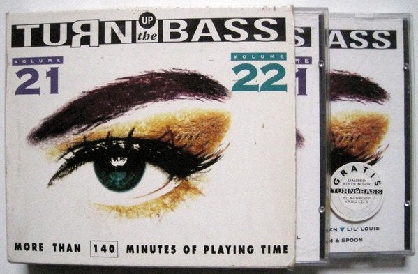 WANTED!!! Turn up the bass 21 + 22 met kartonnen sleeve/box., Boxset, Ophalen of Verzenden, Zo goed als nieuw, Techno