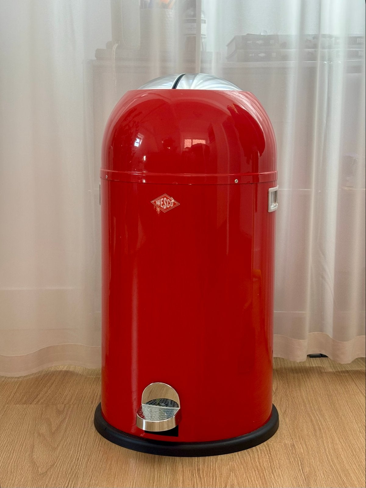Wesco Kickmaster Classic Line Prullenbak Rood, Ophalen, Met pedaal, Zo goed als nieuw, 30 tot 40 liter