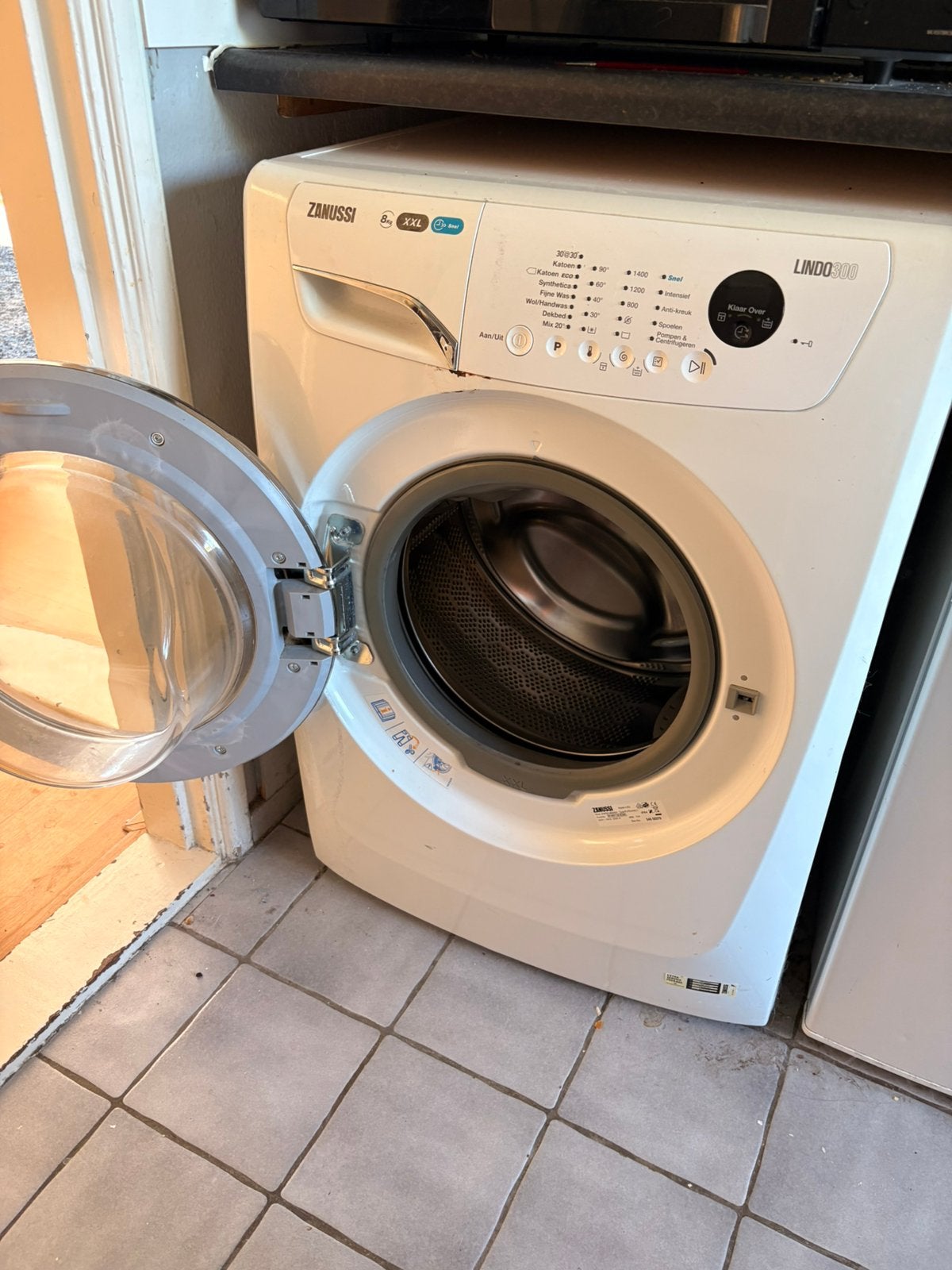 Zanussi Lindo 300 Wasmachine 8kg - Goede Staat, Ophalen, 1200 tot 1600 toeren, Gebruikt, 8 tot 10 kg