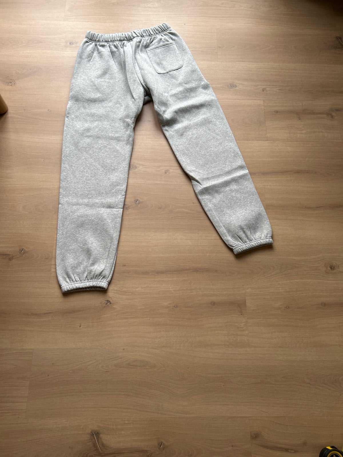Grijze Essentials Fear of God hoodie – maat L, Kleding | Heren, Ophalen of Verzenden, Zo goed als nieuw, Maat 52/54 (L)