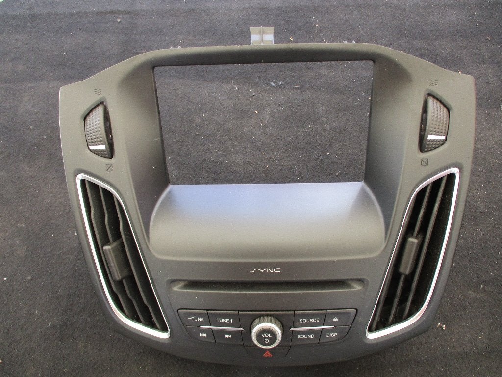 Ford focus 3 Radiopaneel vanaf 2016  F1ET18K811HD, Ophalen of Verzenden, Gebruikt, Ford