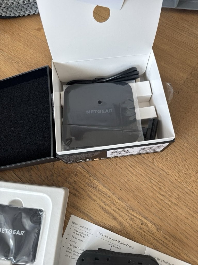 Netgear Nighthawk M5 Mobile Router 5G AX1800, Computers en Software, Ophalen of Verzenden, Nieuw