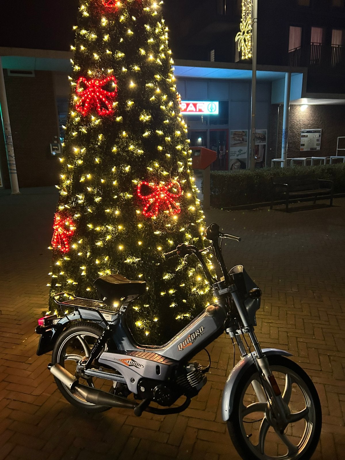 Tomos quadro, Fietsen en Brommers, Brommers | Tomos, Ophalen, Zo goed als nieuw, 2 versnellingen, Quadro