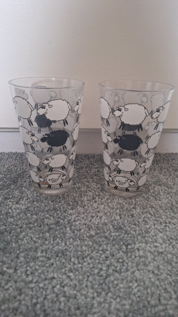 Keuken: Set van 2 longdrink glazen met schapenprint, Verzamelen, Ophalen of Verzenden, Zo goed als nieuw, Overige typen