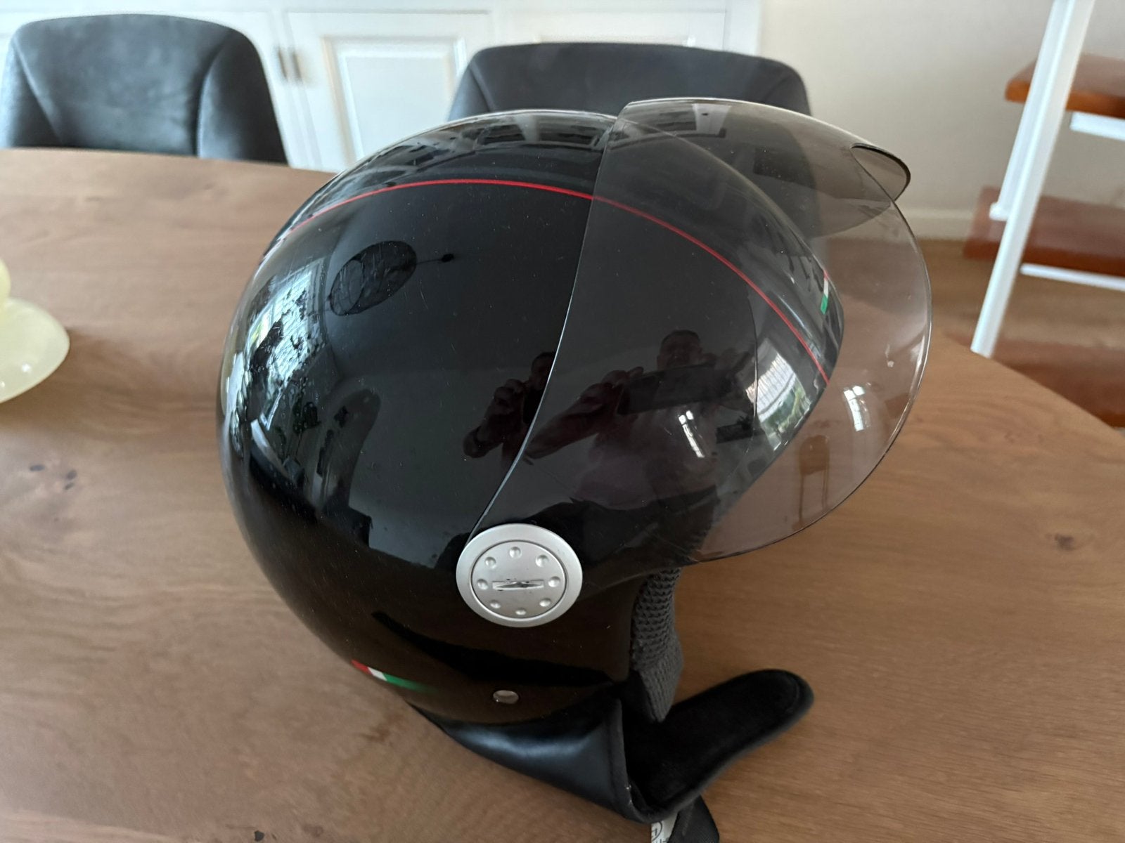 Beon Design Jethelm - Zwart met rode strepen maat XL, Motoren, Ophalen of Verzenden, Tweedehands, Jethelm, Overige merken
