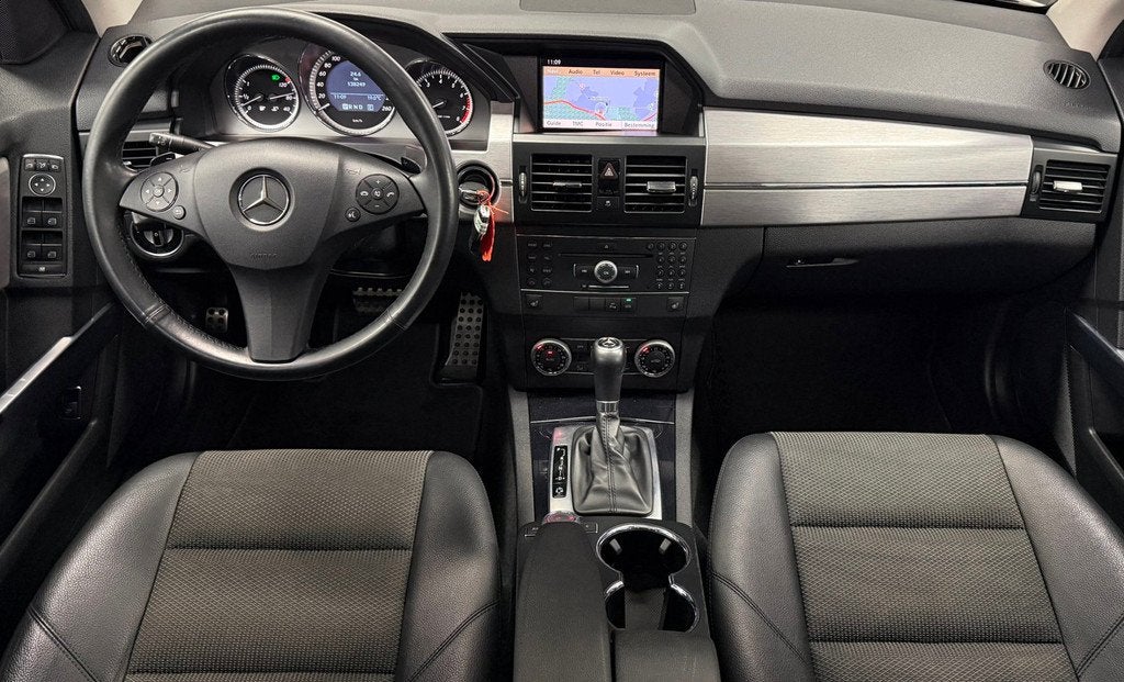 Mercedes-Benz GLK-klasse 350 4-Matic*Panodak*Trekhaak*Navi*X, Auto's, Automaat, Gebruikt, Zwart, 2000 kg