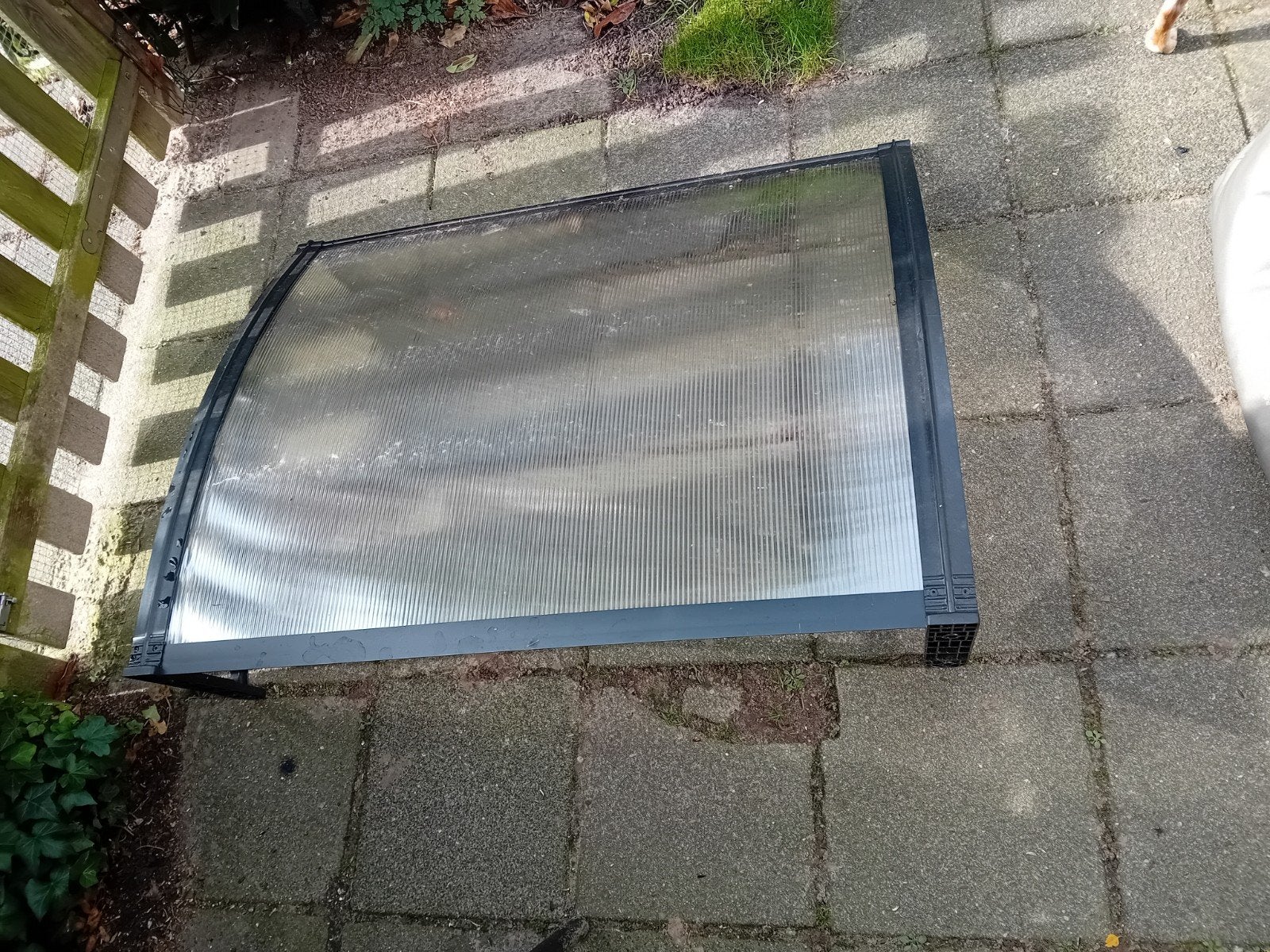 Deurluifel / Afdakje voor Buitendeur, Ophalen, Zo goed als nieuw, Overige typen