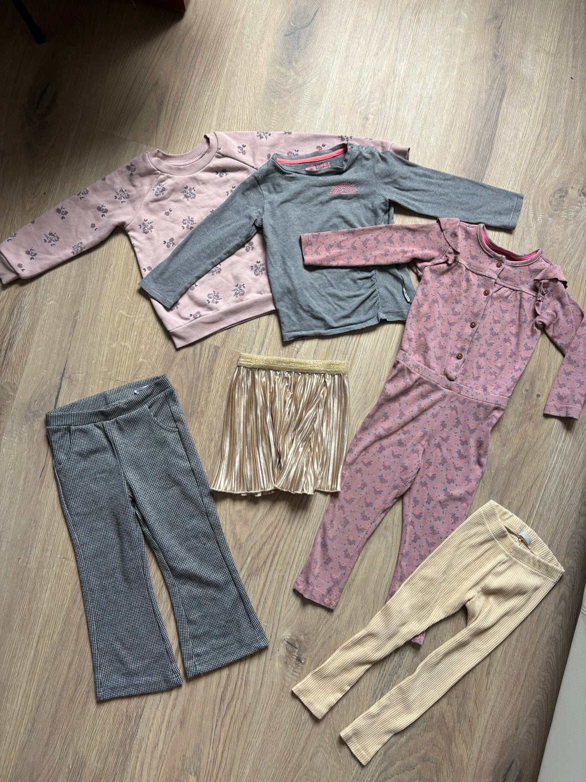 Kledingpakket maat 98 - meisjes - herst/winter, Ophalen of Verzenden, Gebruikt, Meisje, Setje
