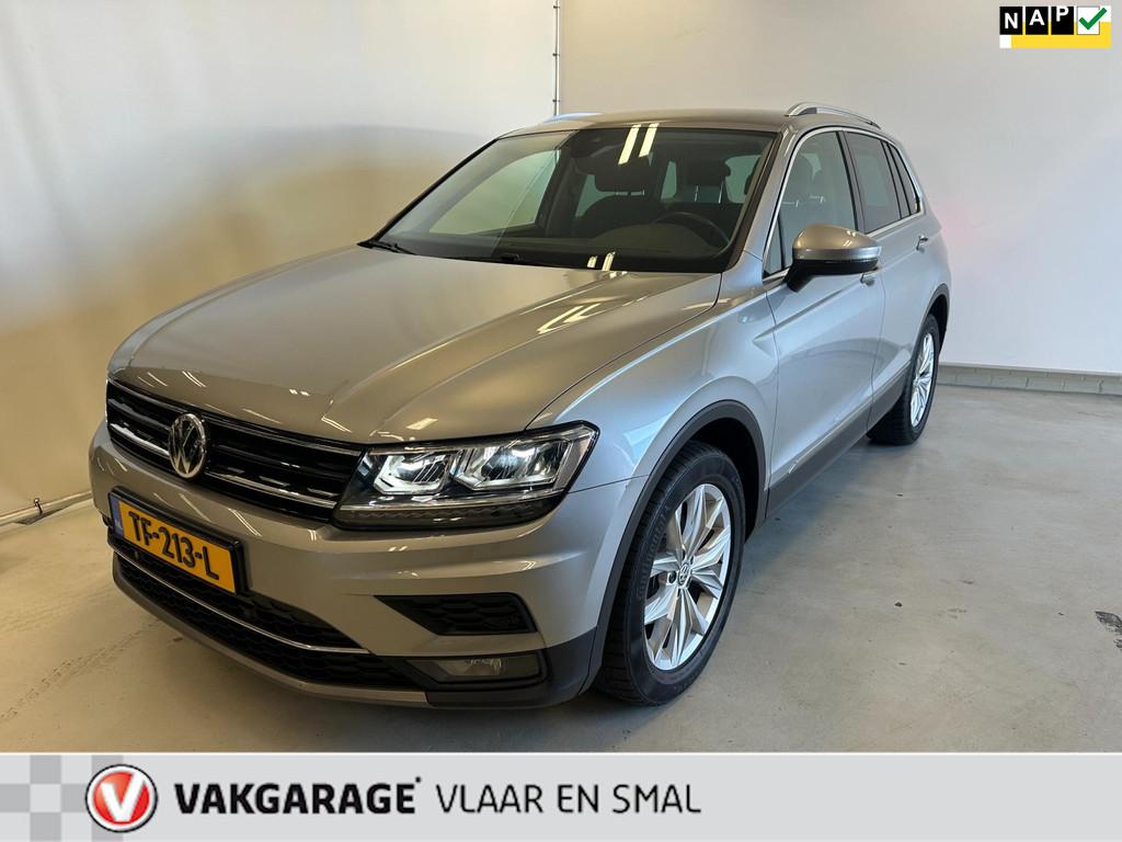 Volkswagen Tiguan 1.4 TSI 4Motion Highline Automaat-2000kg t, Auto's, Gebruikt, 4 cilinders, Alcantara, Vierwielaandrijving