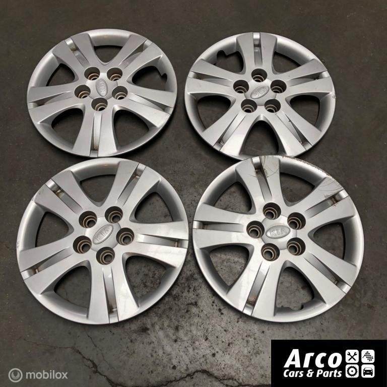 Kia Cee'd Wieldoppen Set ( 4Stuks) 16 Inch 2007-2012, Gebruikt, Ophalen of Verzenden