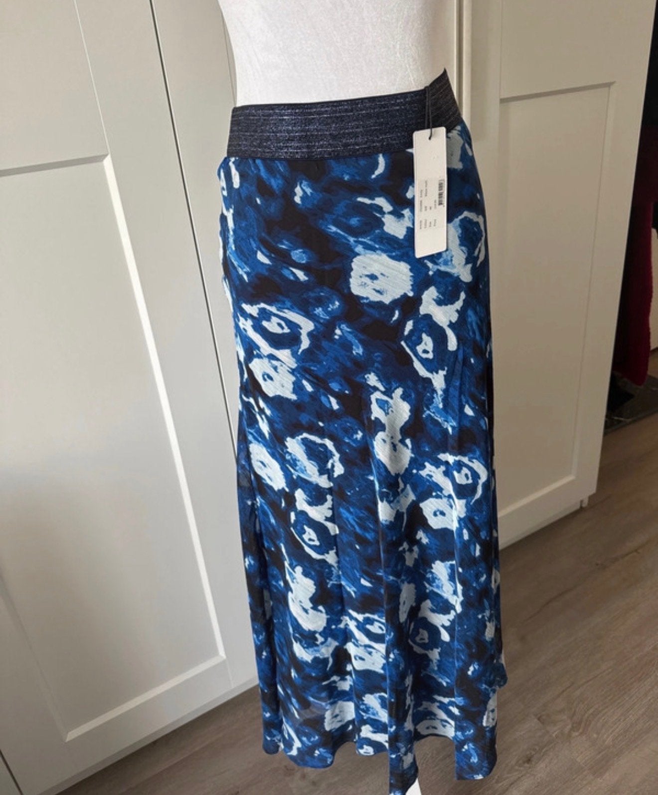 Label Dot maxi rok blauw multi - Maat 44, Kleding | Dames, Blauw, Maat 42/44 (L), Nieuw, Ophalen of Verzenden