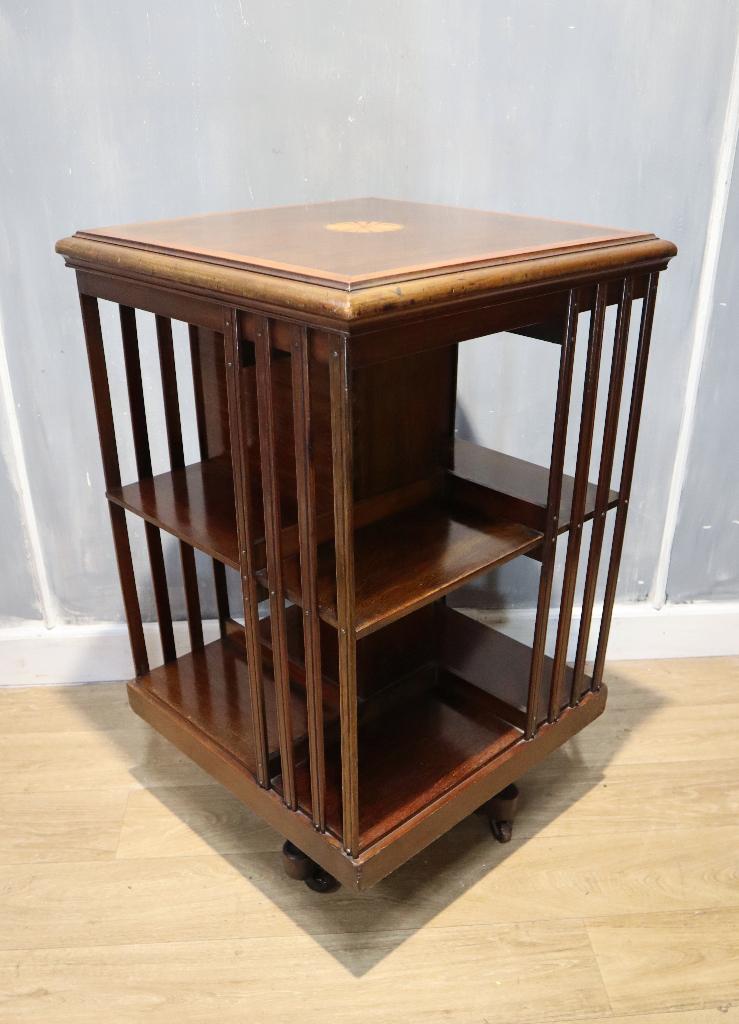 Antieke Engelse boekenmolen, Antiek en Kunst, Ophalen of Verzenden