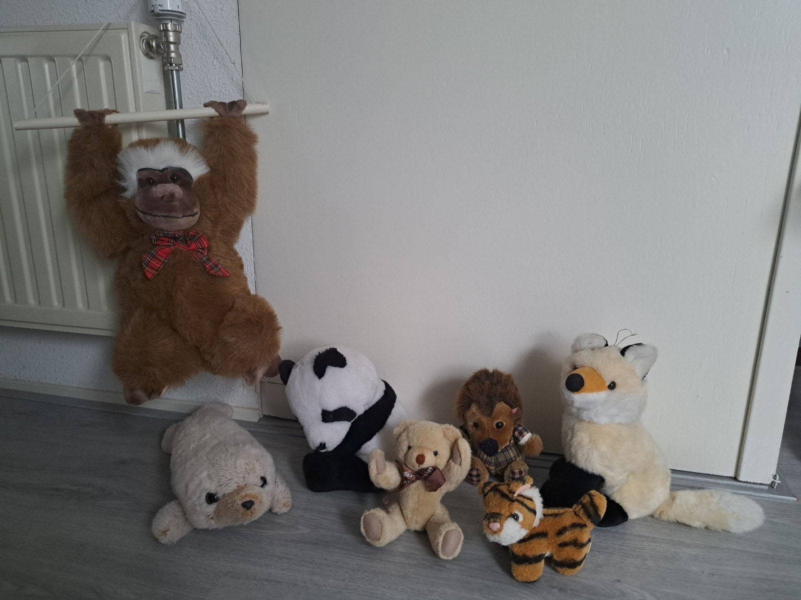 dieren knuffels aap panda vos zeehond egel tijger beer, Overige merken, Overige karakters, Ophalen of Verzenden, Zo goed als nieuw