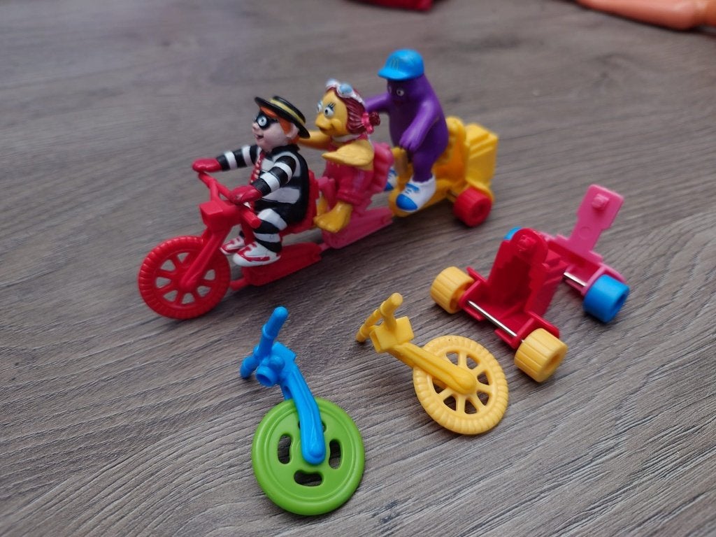 McDonalds vintage Happy Meal Fietspret 1991 (incompleet), Verzamelen, Verzenden, Gebruikt