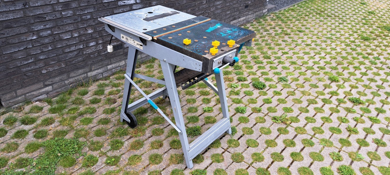 Wolfcraft Mobiele Werkbank / Zaagtafel - Compact & Handig, Ophalen, Gebruikt, 70 tot 120 cm, Bankschroef