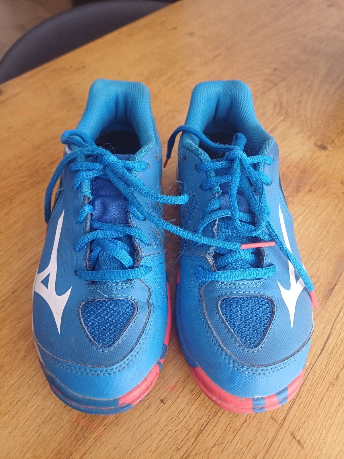 Hockeyschoenen maat 32,5, Sport en Fitness, Ophalen of Verzenden, Gebruikt, Schoenen