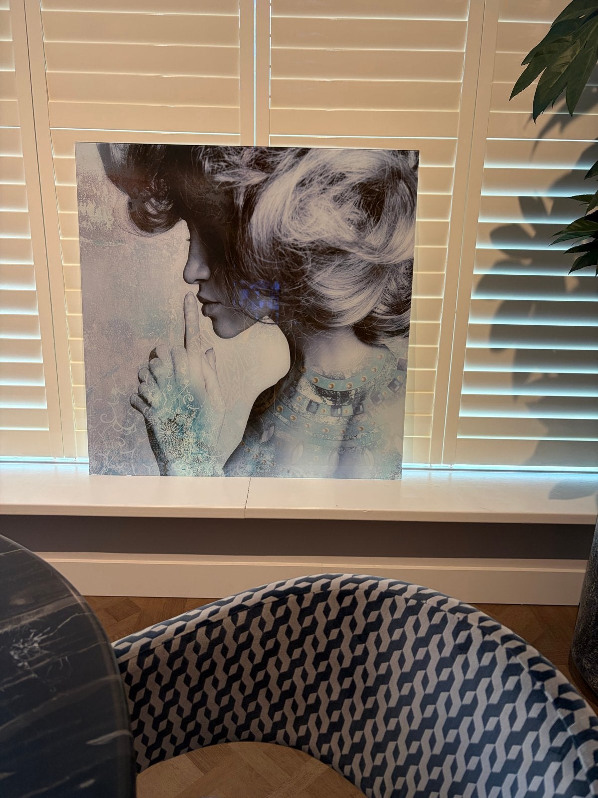 Modern Schilderij op Glasplaat - Vrouwelijk Portret, Glas, Overige technieken, Portret, Ophalen