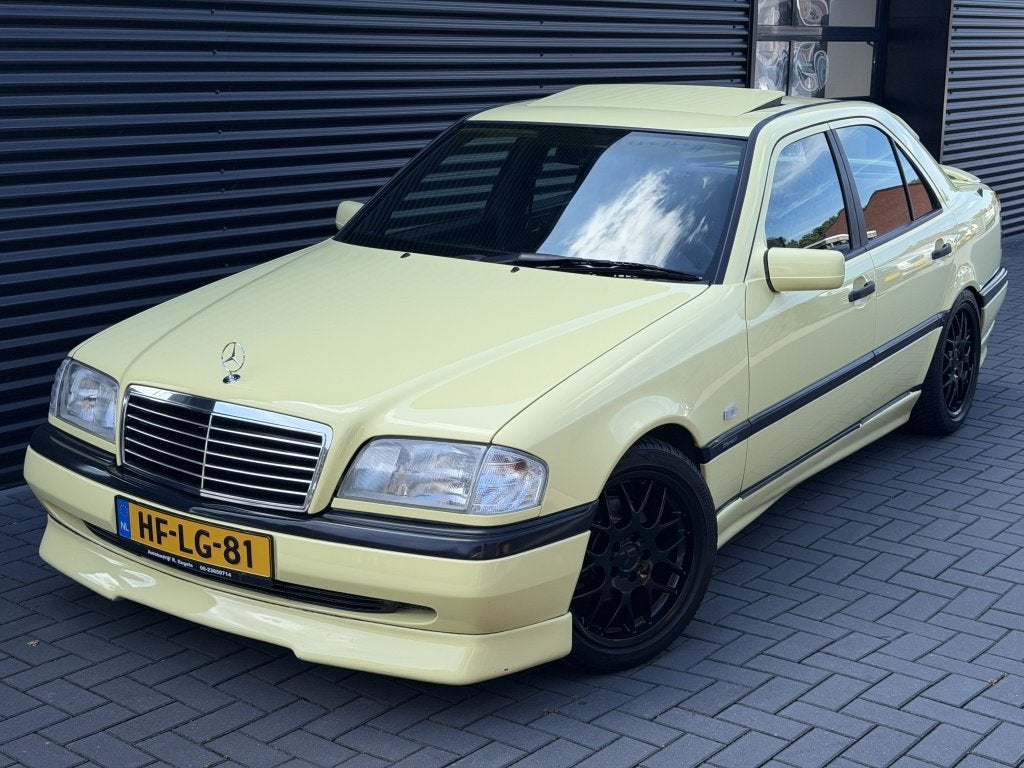 Mercedes-Benz C-Klasse 220 Sport| AUTOMAAT GEEL| UNIEK| ROES, Auto's, Automaat, Stof, 2199 cc, 150 pk