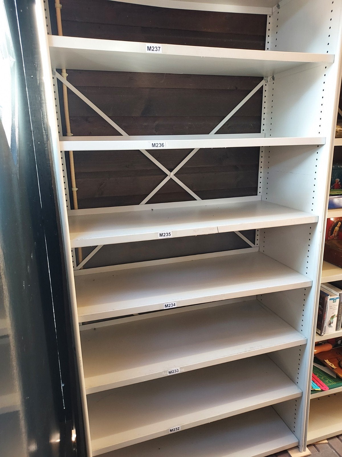 2 x boekenkast van ijzer, Ophalen, Met plank(en), Gebruikt, 50 tot 100 cm