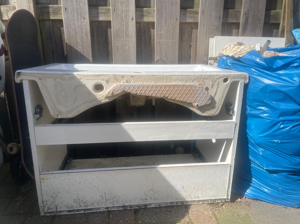 Badkamer wasbak Cersanit, Ophalen, Gebruikt, 50 tot 100 cm, Minder dan 100 cm
