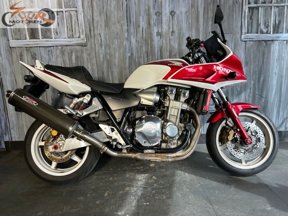 HONDA CB 1300 SA  (bj 2006) 42,233 km, HONDA, 4 cilinders, Motorrijbewijs A, Bedrijf