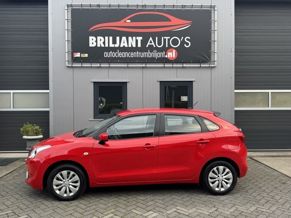 Suzuki Baleno 1.2 Exclusive Led Airco Trekhaak (bj 2017), Auto's, Voorwielaandrijving, Gebruikt, 4 cilinders, 840 kg