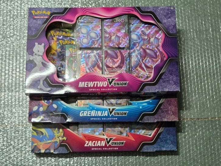 Pokemon Mewtwo, Greninja, Zacian V-Union Special Collection, Hobby en Vrije tijd, Verzamelkaartspellen | Pokémon, Ophalen of Verzenden