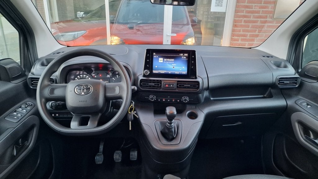 Toyota ProAce CITY Verso 1.2 Turbo Live L2 7 Pers Long, Stoe, Stof, Gebruikt, 1199 cc, 7 stoelen