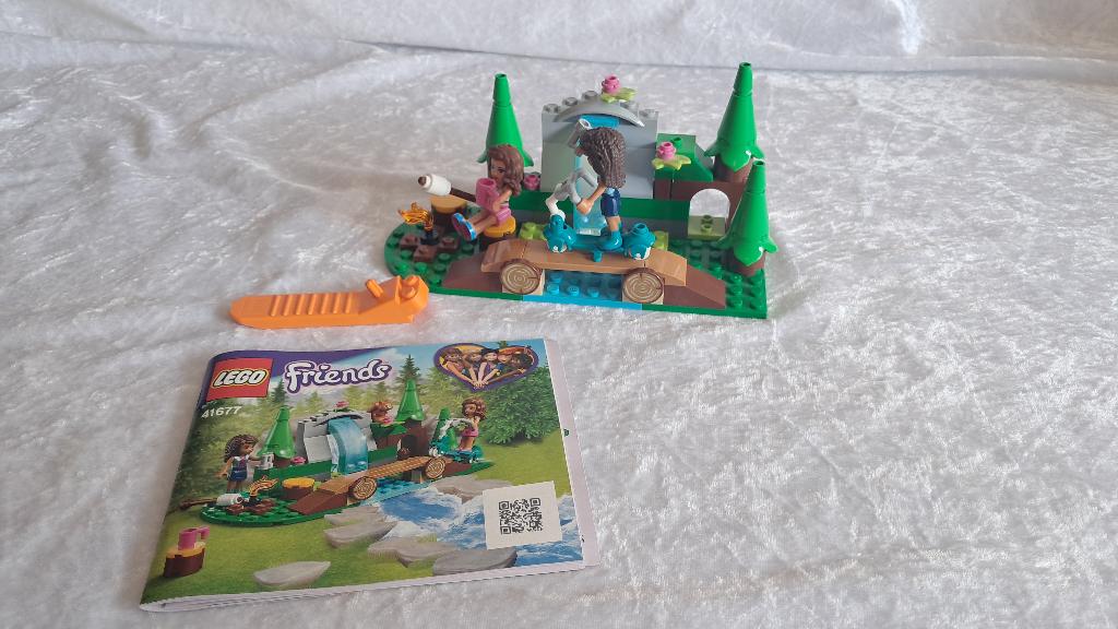 z.g.a.n Waterval in het bos 41677, Legofriends kampvuur lego, Lego, Friends, Ophalen of Verzenden, Zo goed als nieuw