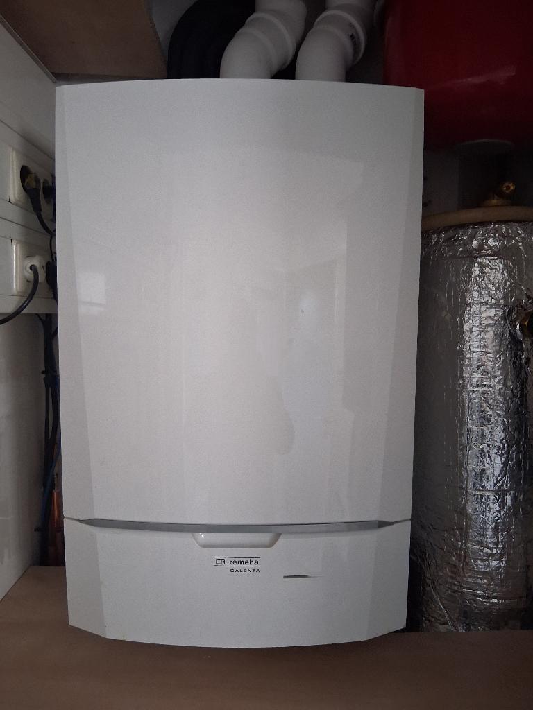 remea calenta cw5, Ophalen, 30 tot 80 cm, Gebruikt, Hoog rendement (Hr)