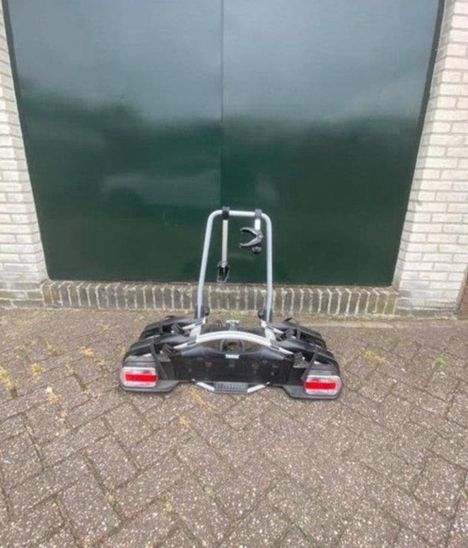 Thule 921 g2 fietsendrager kantelbaar 2 fietsen, Auto diversen, Fietsendragers, Ophalen of Verzenden, Zo goed als nieuw, Trekhaakdrager