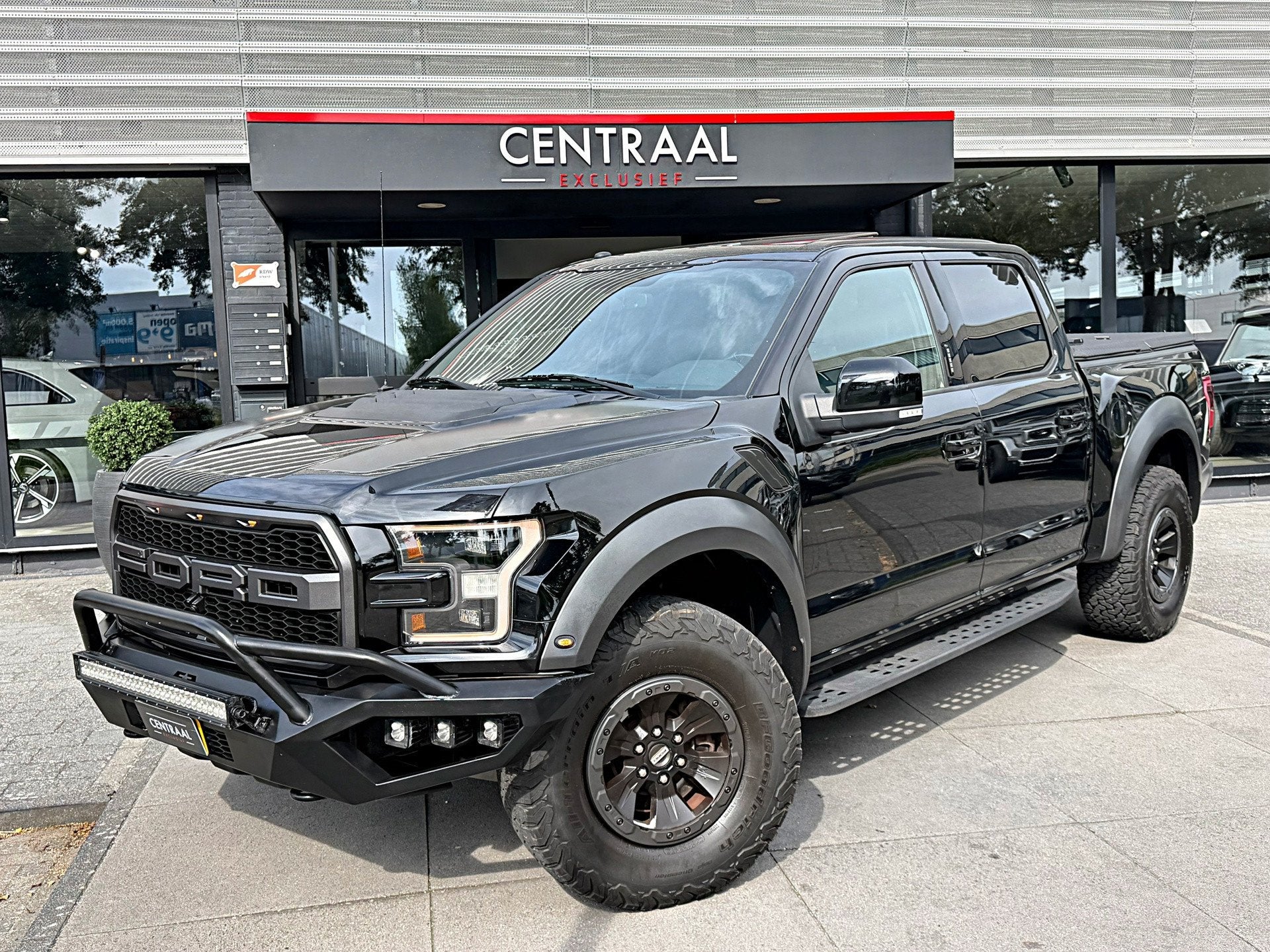 Ford F150 3.5 V6 Raptor Ecoboost SuperCrew Raptor B&O|Pano|M, Automaat, Gebruikt, F-150, Zwart