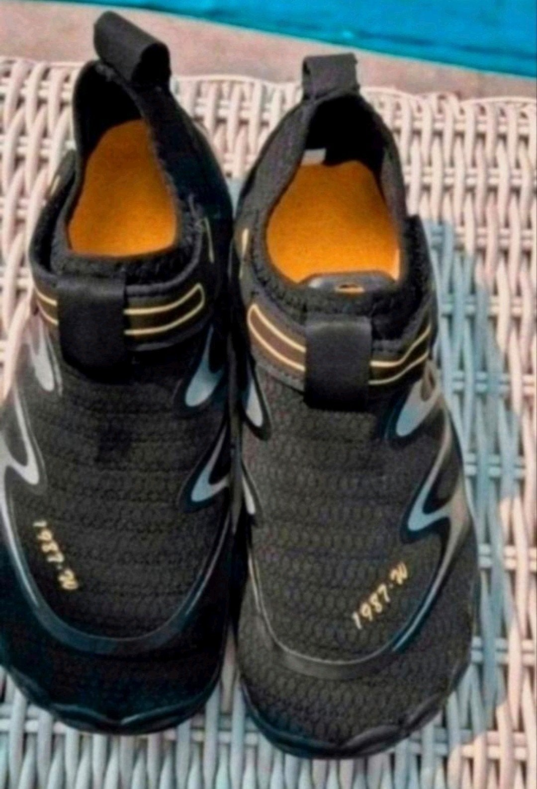 Nieuwe, ongedragen unisex waterschoenen maat 36, ook in 39., Zwart, Overige typen, Nieuw, Ophalen of Verzenden