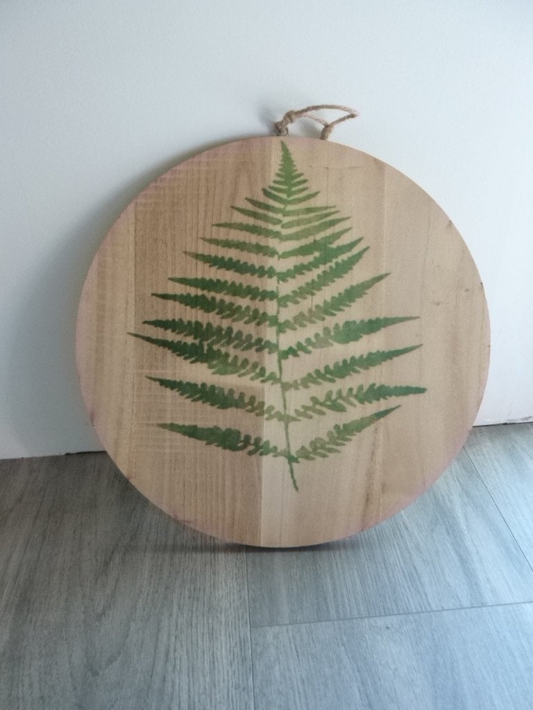 houten wandcirkel opdruk varen/plant, doorsnede 40 cm nieuw, Ophalen of Verzenden, Nieuw, Hout, Wandbord of Wandpaneel