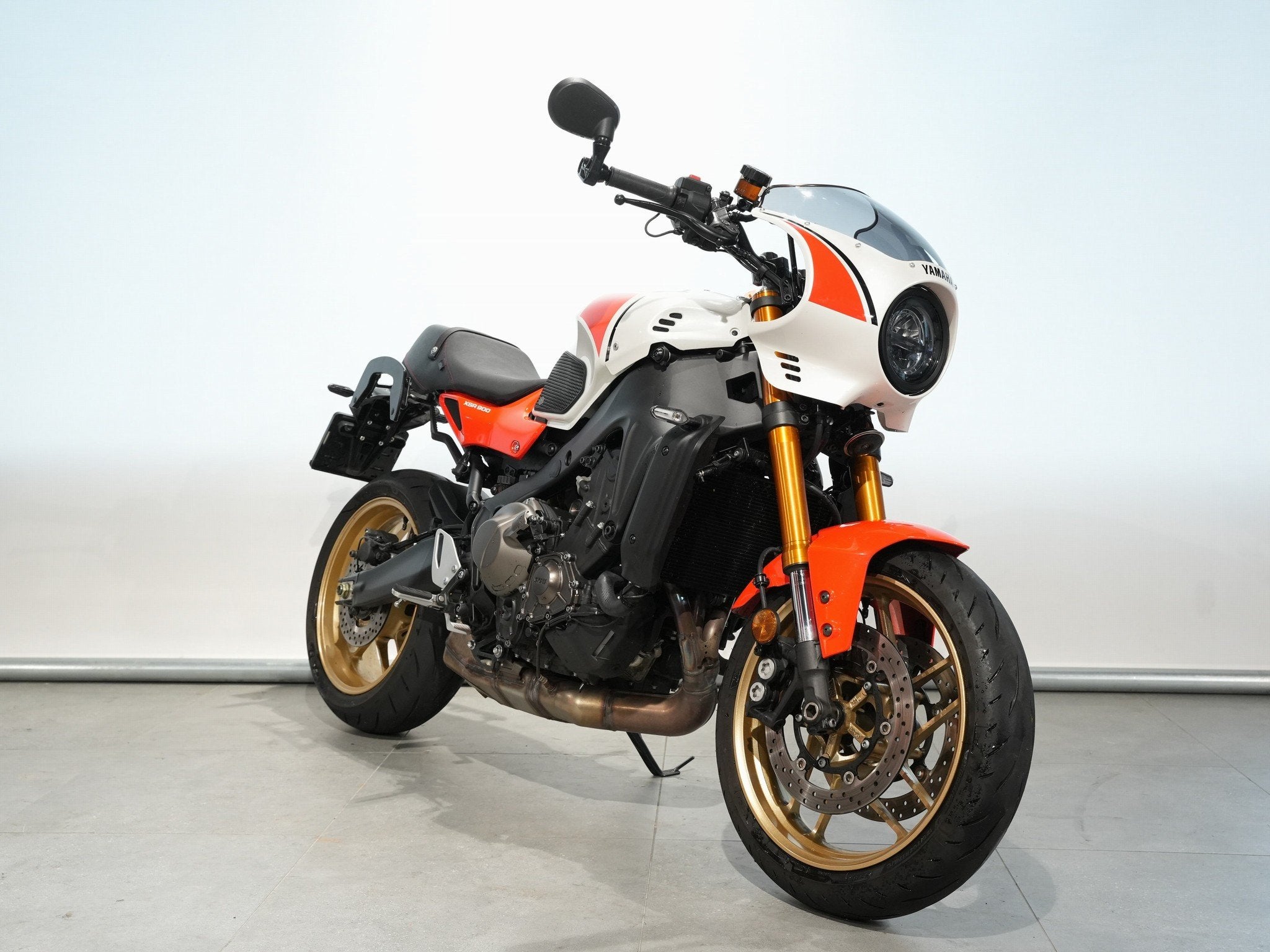 Yamaha XSR 900 ABS (bj 2025), Klantenservice@yamaha-motor.nl, Meer dan 35 kW, Koolhovenlaan 101
1119 NC  Schiphol-Rijk, NL, Naked bike