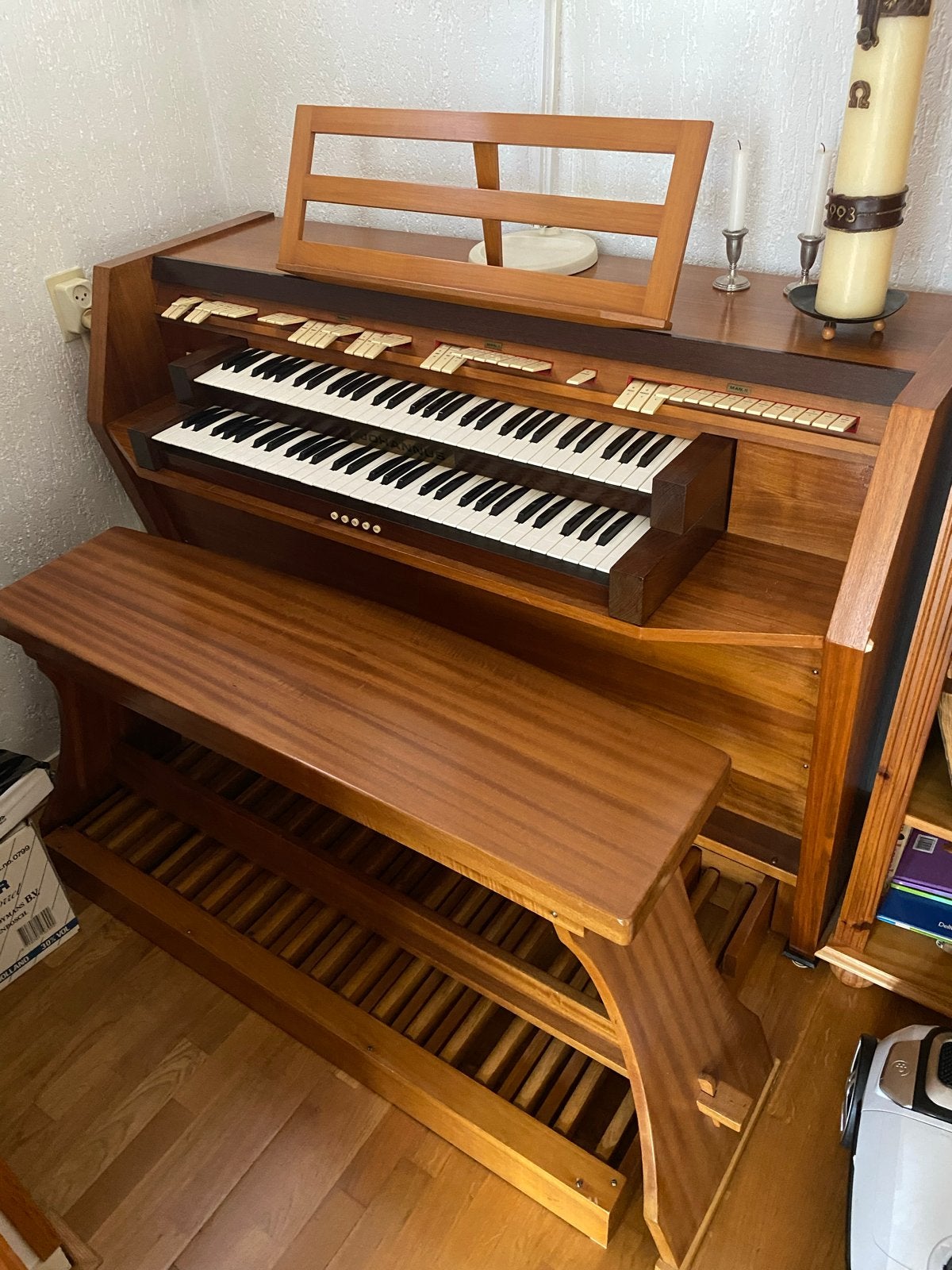 Johannus orgel, Ophalen, Gebruikt, 2 klavieren, Orgel