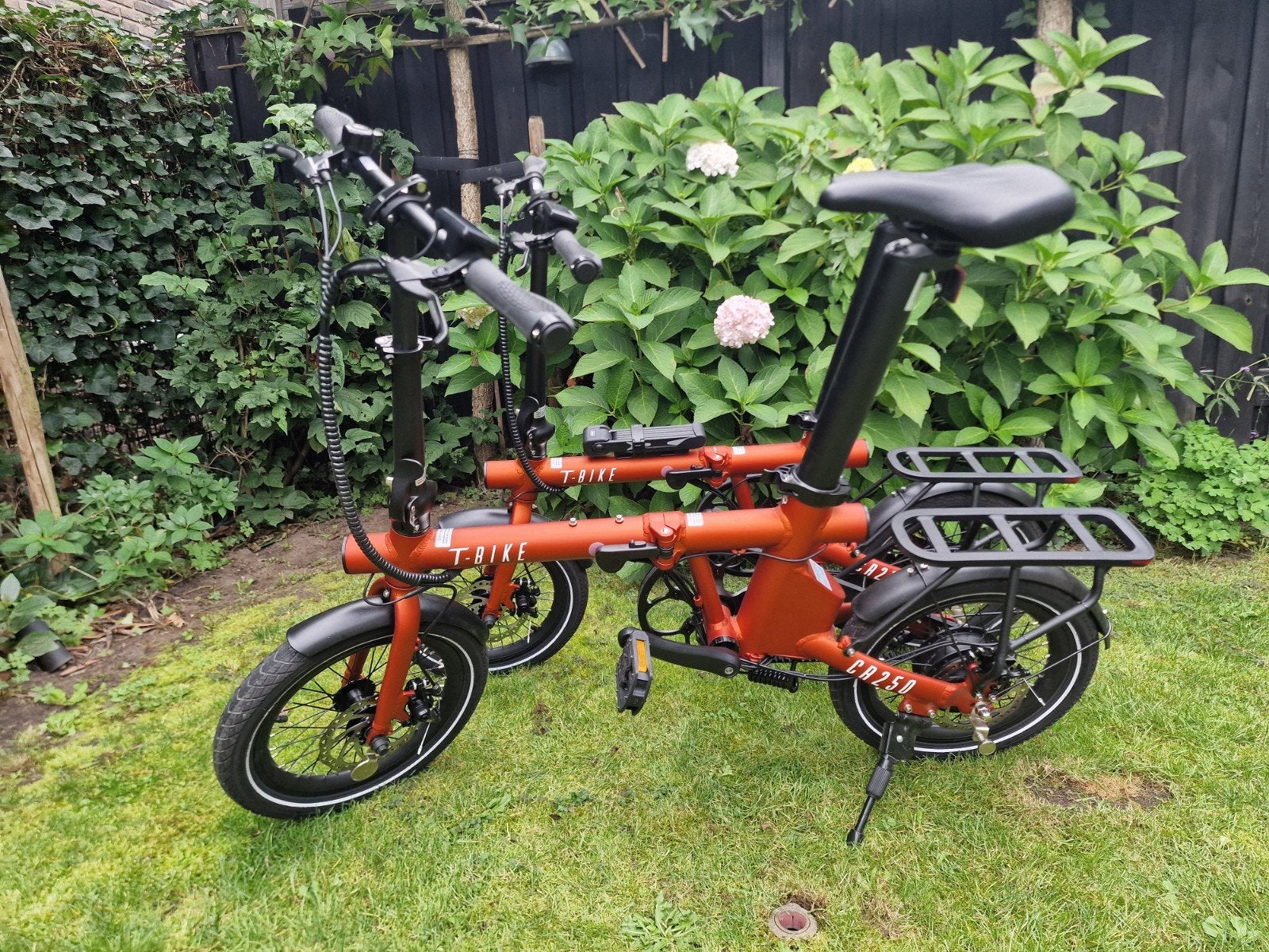 2x T-Bike CR250 elektrische vouwfiets | Zo goed als nieuw, Fietsen en Brommers, Ophalen, Zo goed als nieuw, 20 inch of meer