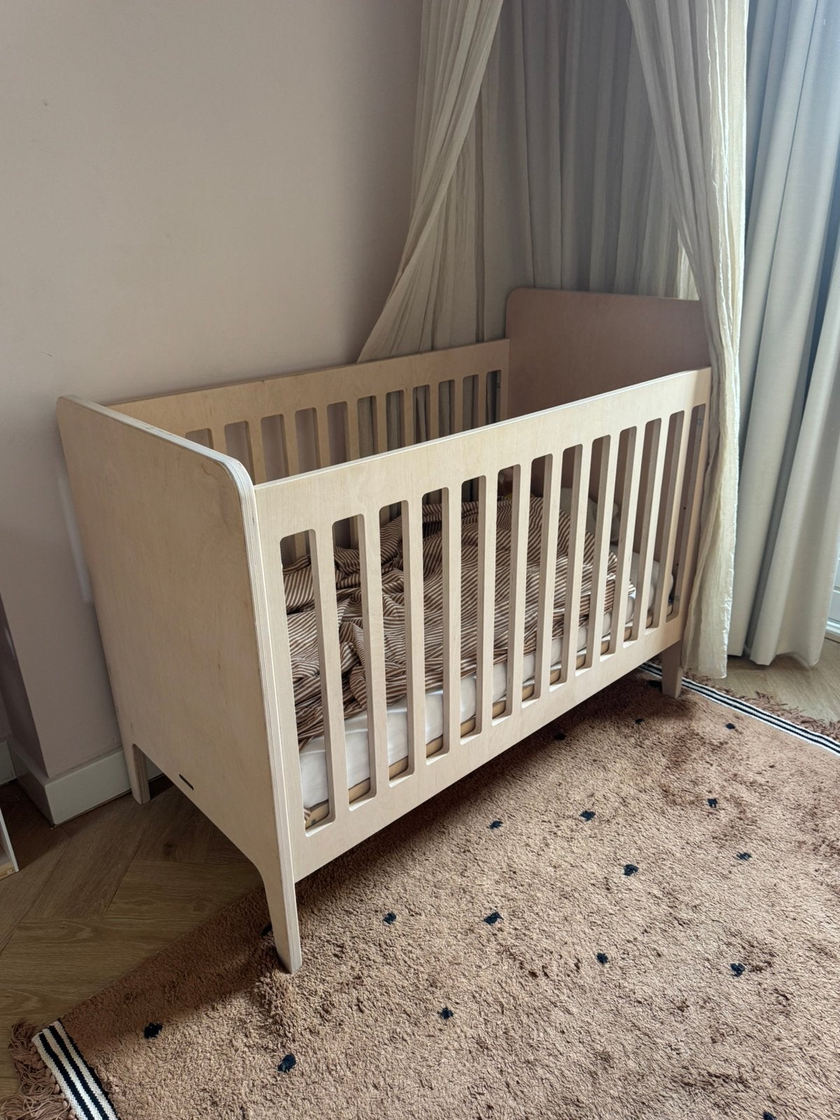 Kidsmill houten ledikant inclusief bijpassend schuimmatras, Kinderen en Baby's, Kinderkamer | Complete kinderkamers, Ophalen, Gebruikt