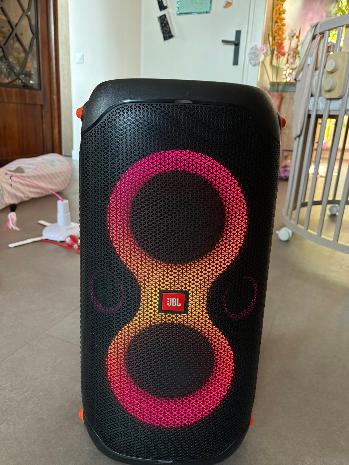Foto 2 van JBL PARTYBOX 110!  Perfecte staat